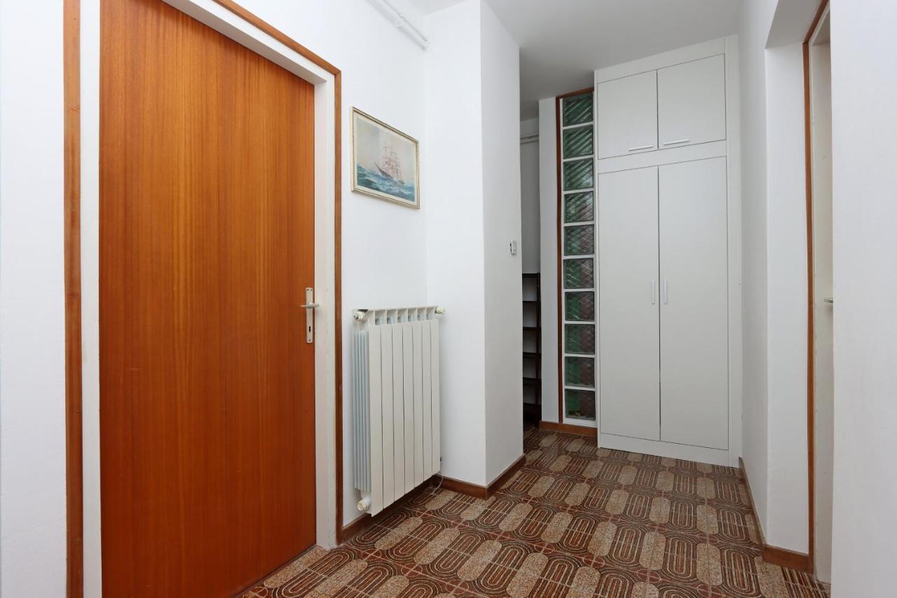 Apartments With A Parking Space Punat, Krk - 5410 Exterior photo