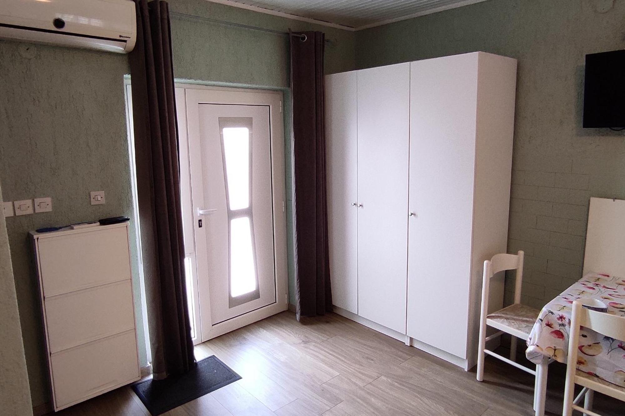 Apartments With A Parking Space Punat, Krk - 5410 Room photo
